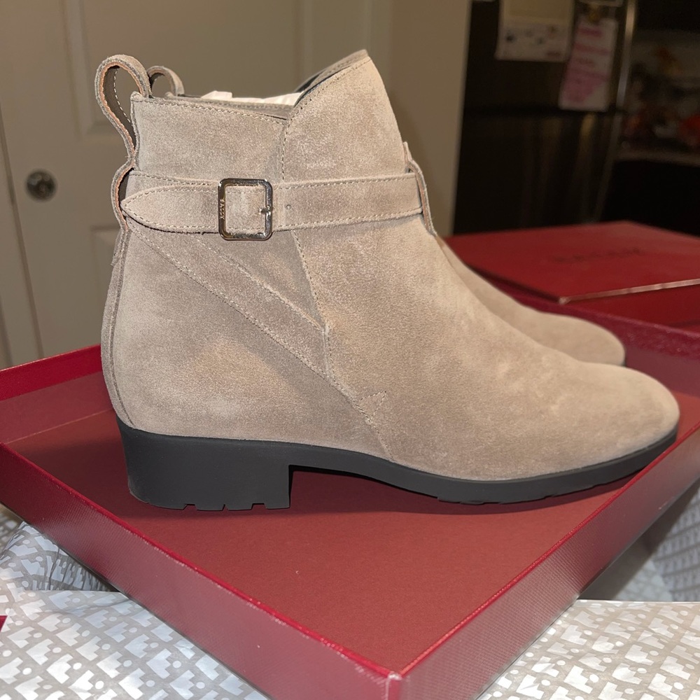 BALLY women boots